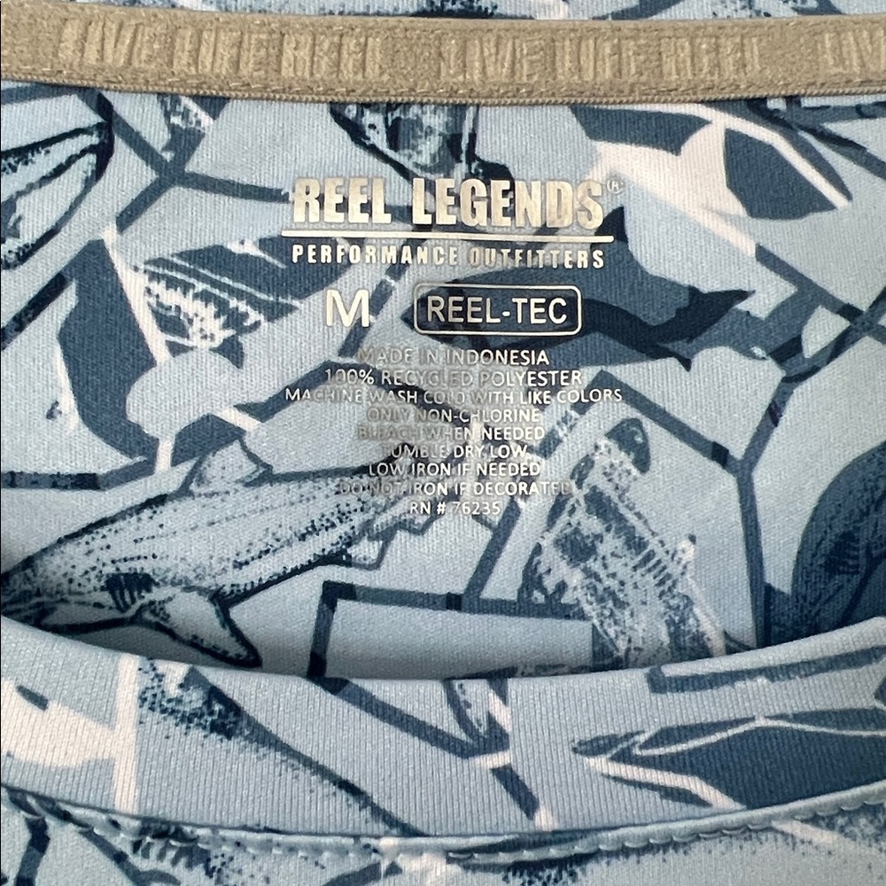 Reel Legends Light Blue Shark Print Reel Tech Performance Tee, Size M - Picture 2 of 9